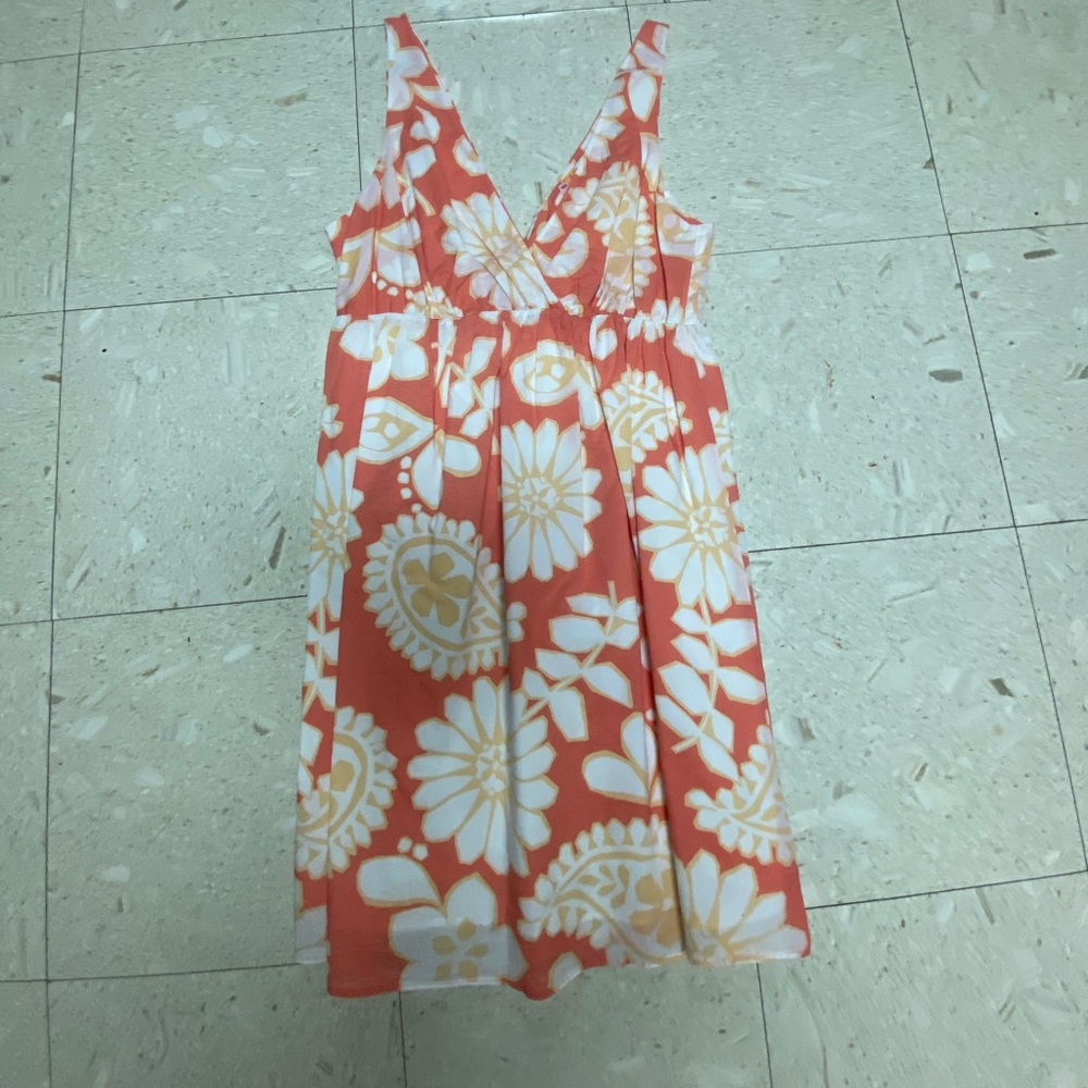Floral pink dress